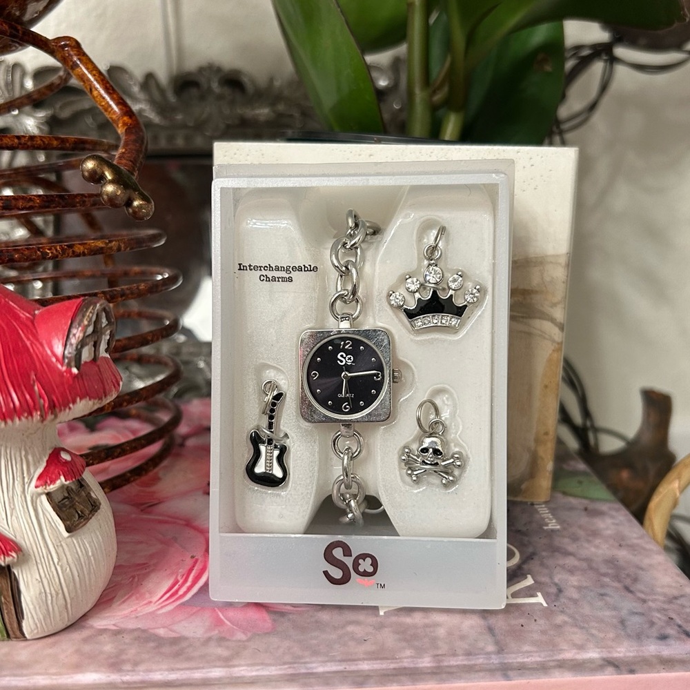 Y2K Grunge McBling Silver Chain Analog Watch w Interchangeable Charms by SO